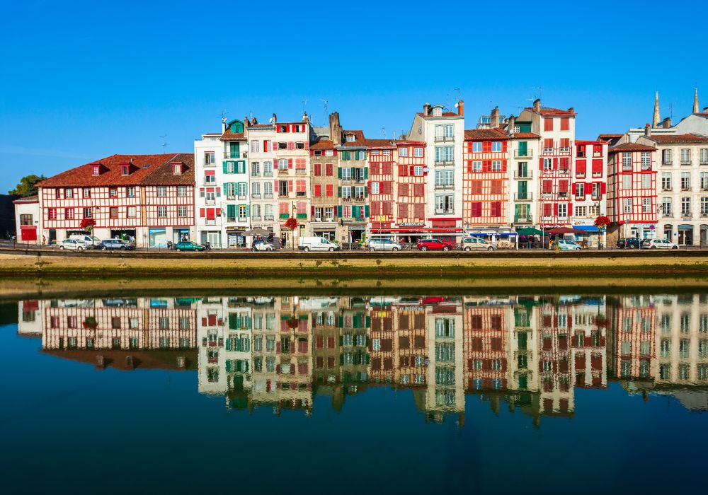 Bayonne