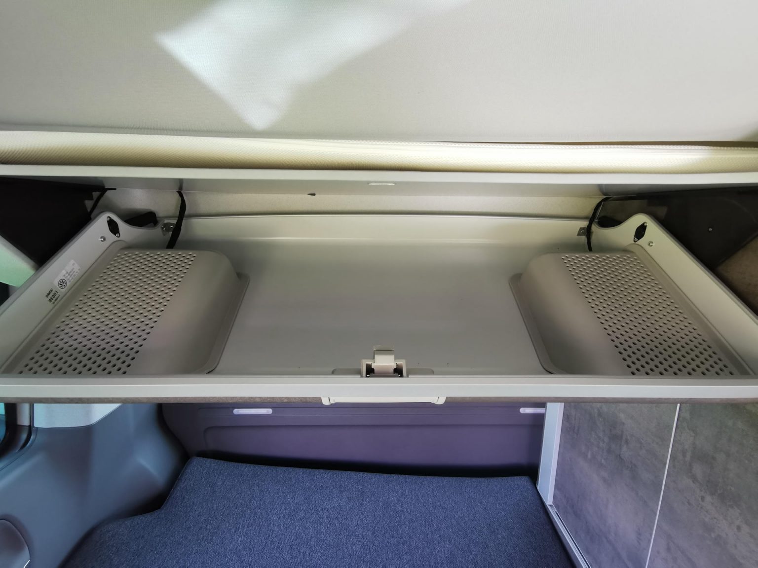 Volkswagen California T6.1 - Rangements