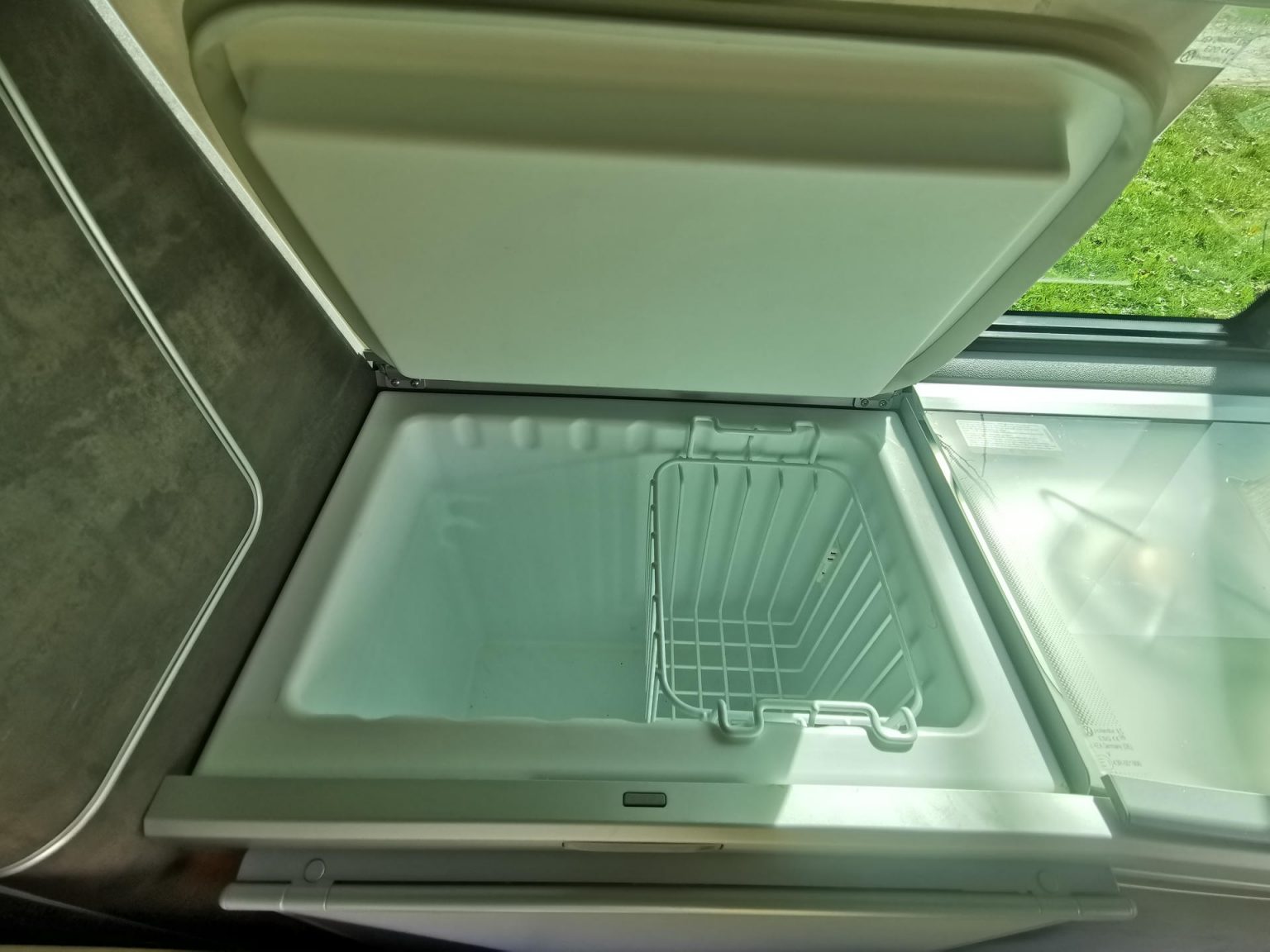 Volkswagen California T6.1 - Réfrigérateur