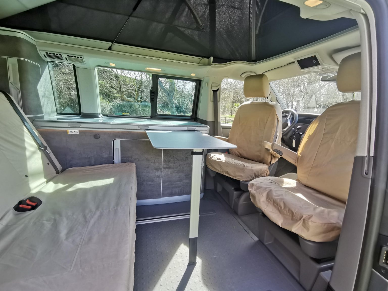 Volkswagen California T6.1 - Espace de vie